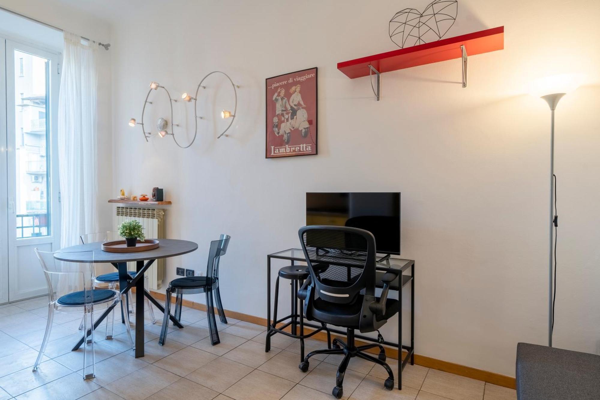 Easylife - Classic And Comfy Porta Romana Flat Милан Экстерьер фото
