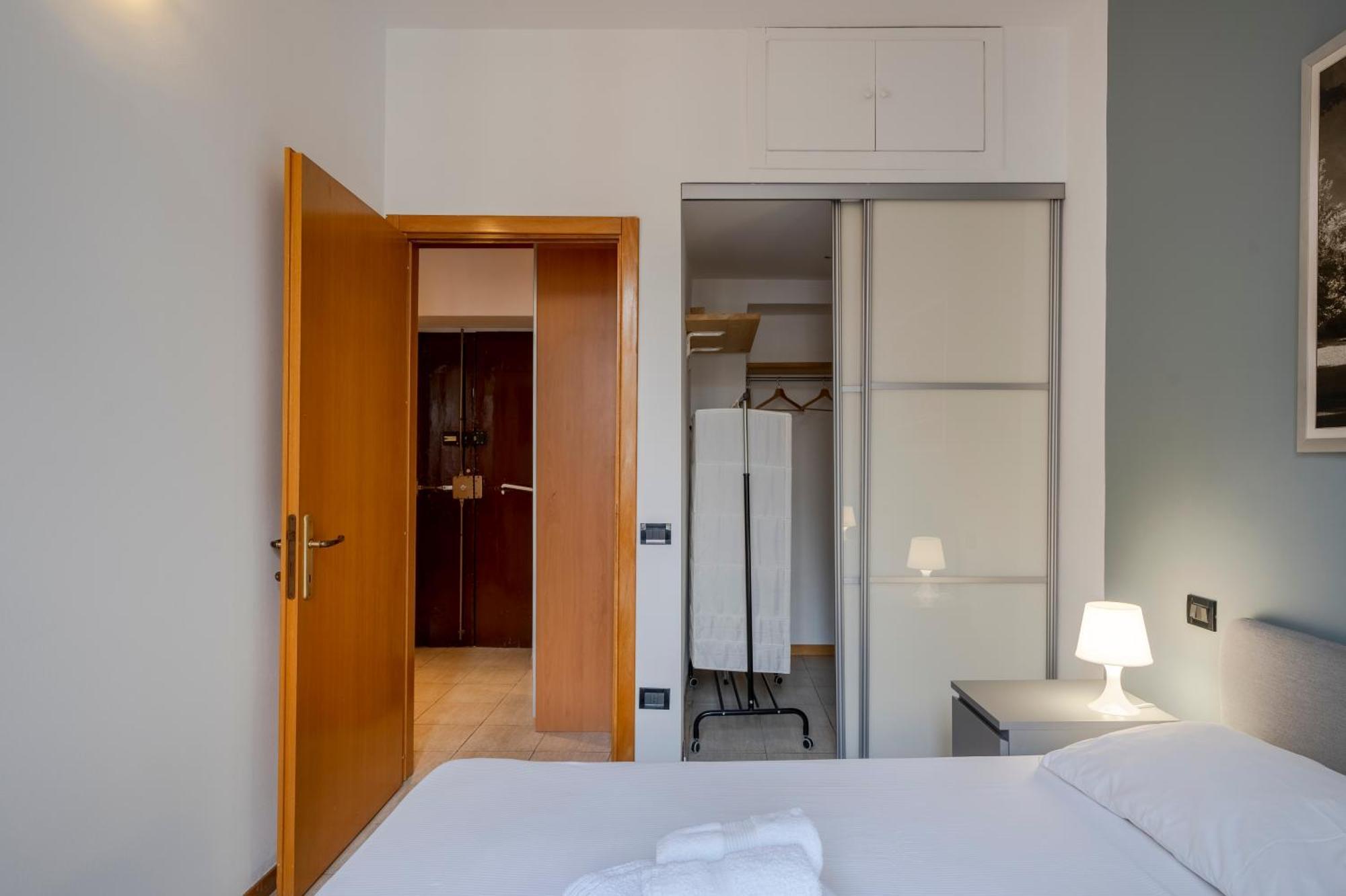 Easylife - Classic And Comfy Porta Romana Flat Милан Экстерьер фото